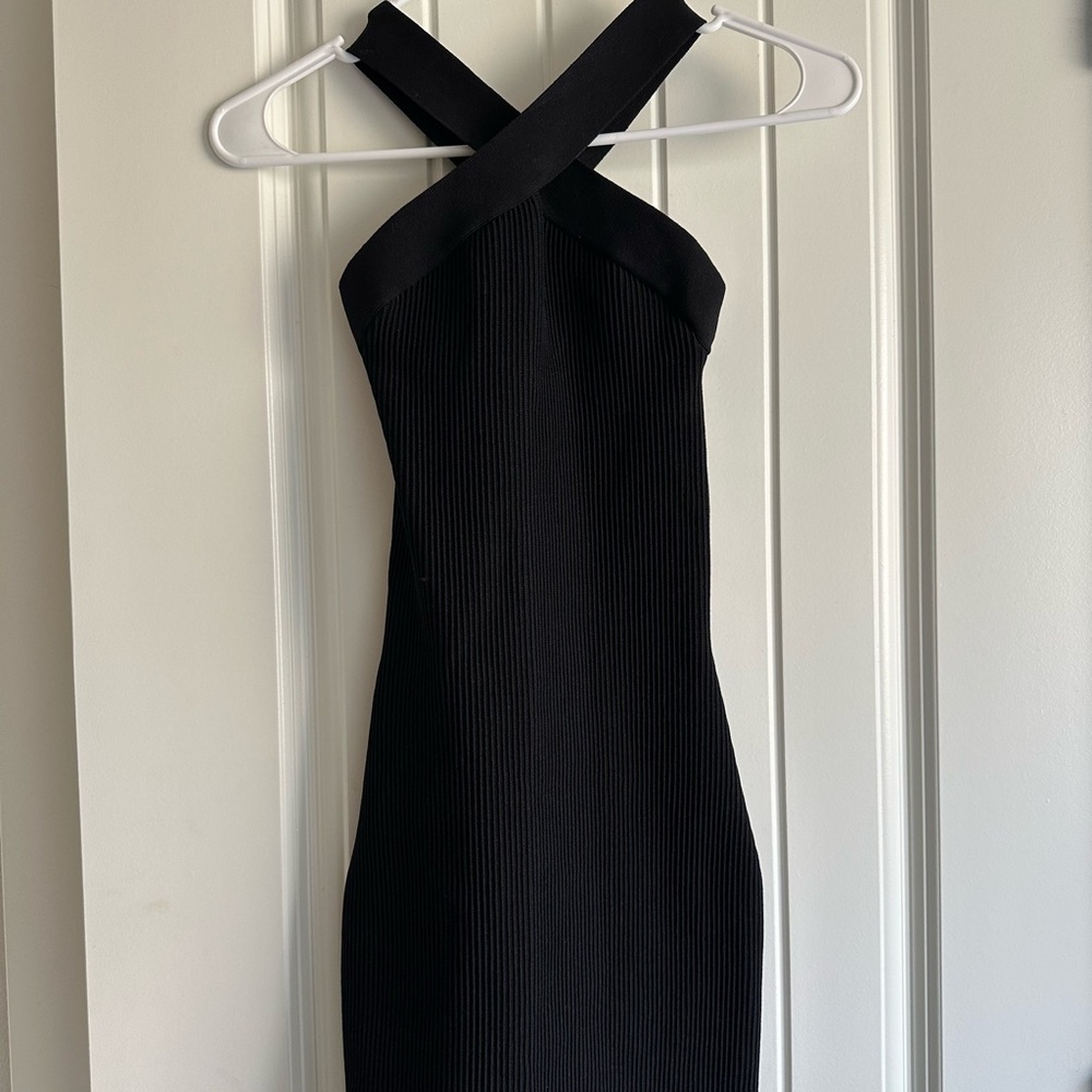 Aritzia Babaton Sculpt Knit Criss Cross Dress in black